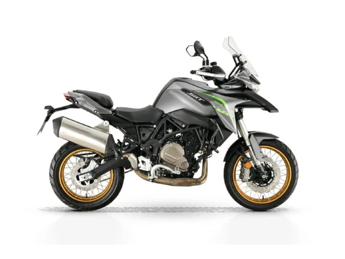 Motocicleta QJMOTOR SRT 700 X 2026